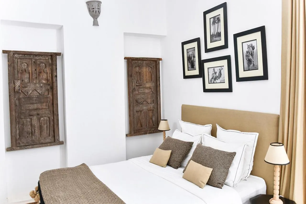 ***  Riad Lyon-Mogador Essaouira Morocco